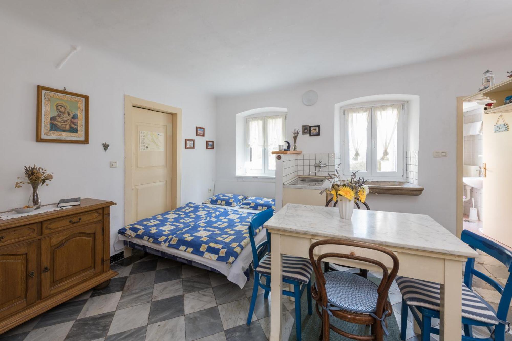 Apartments Mirakul マリ・ロシニュ 部屋 写真