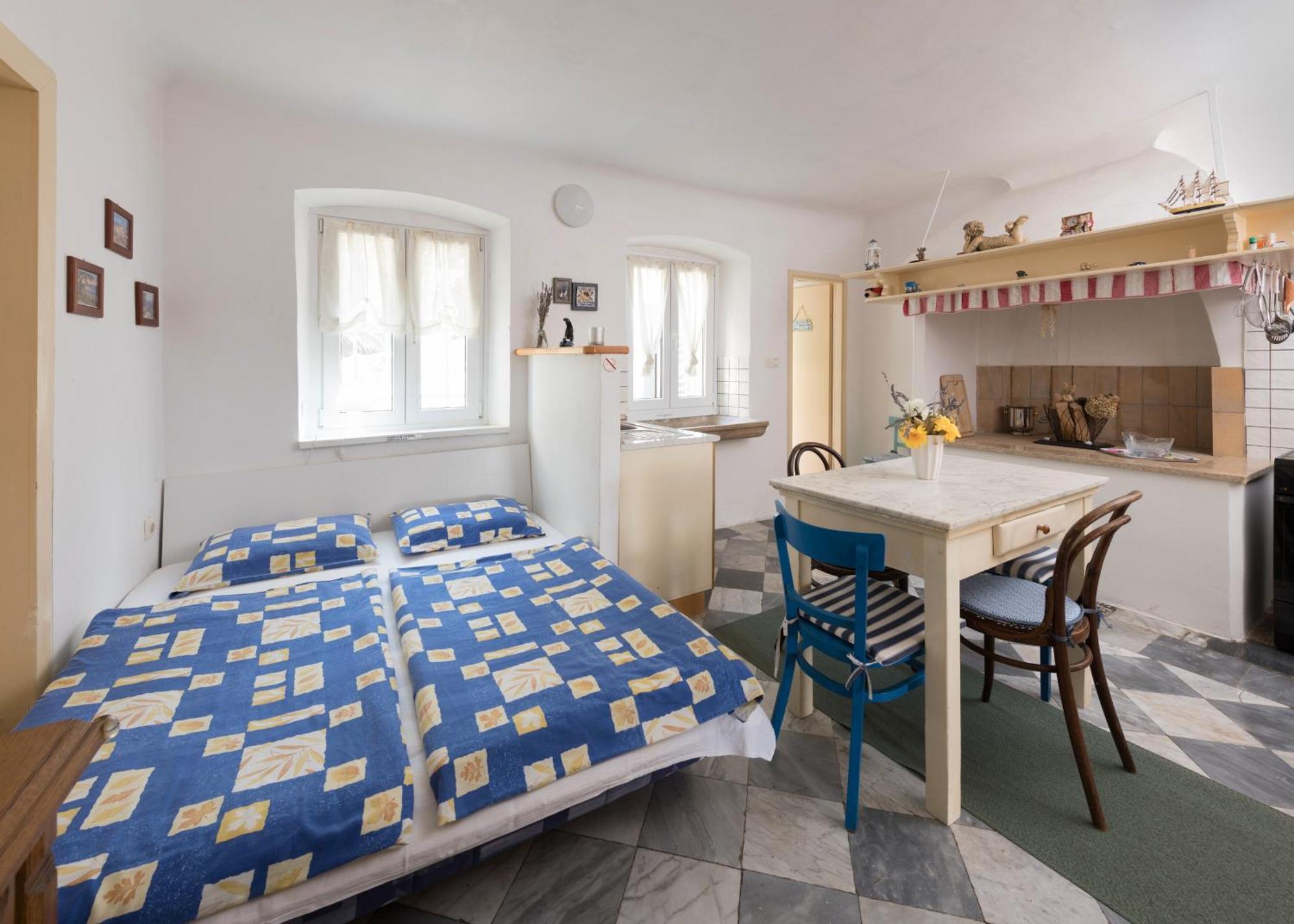 Apartments Mirakul マリ・ロシニュ 部屋 写真